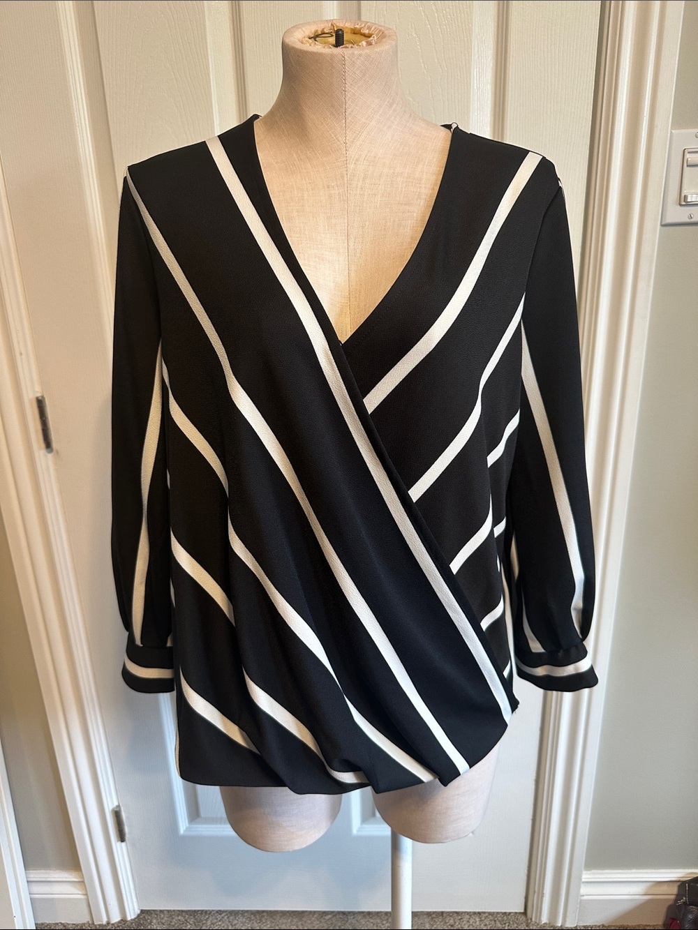 Banana Republic Black and White Top